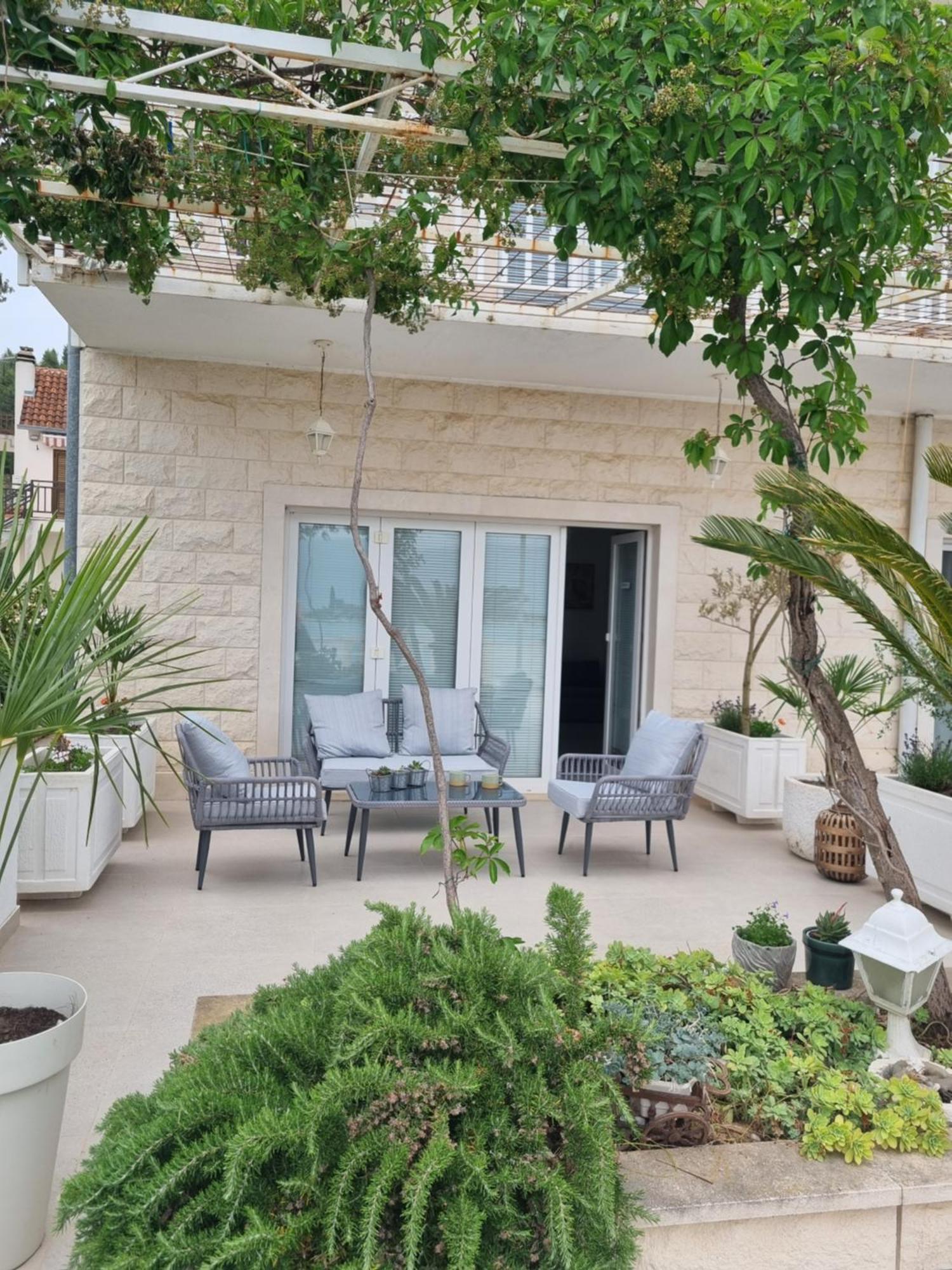 Villa Ante Apartments Blace Ngoại thất bức ảnh