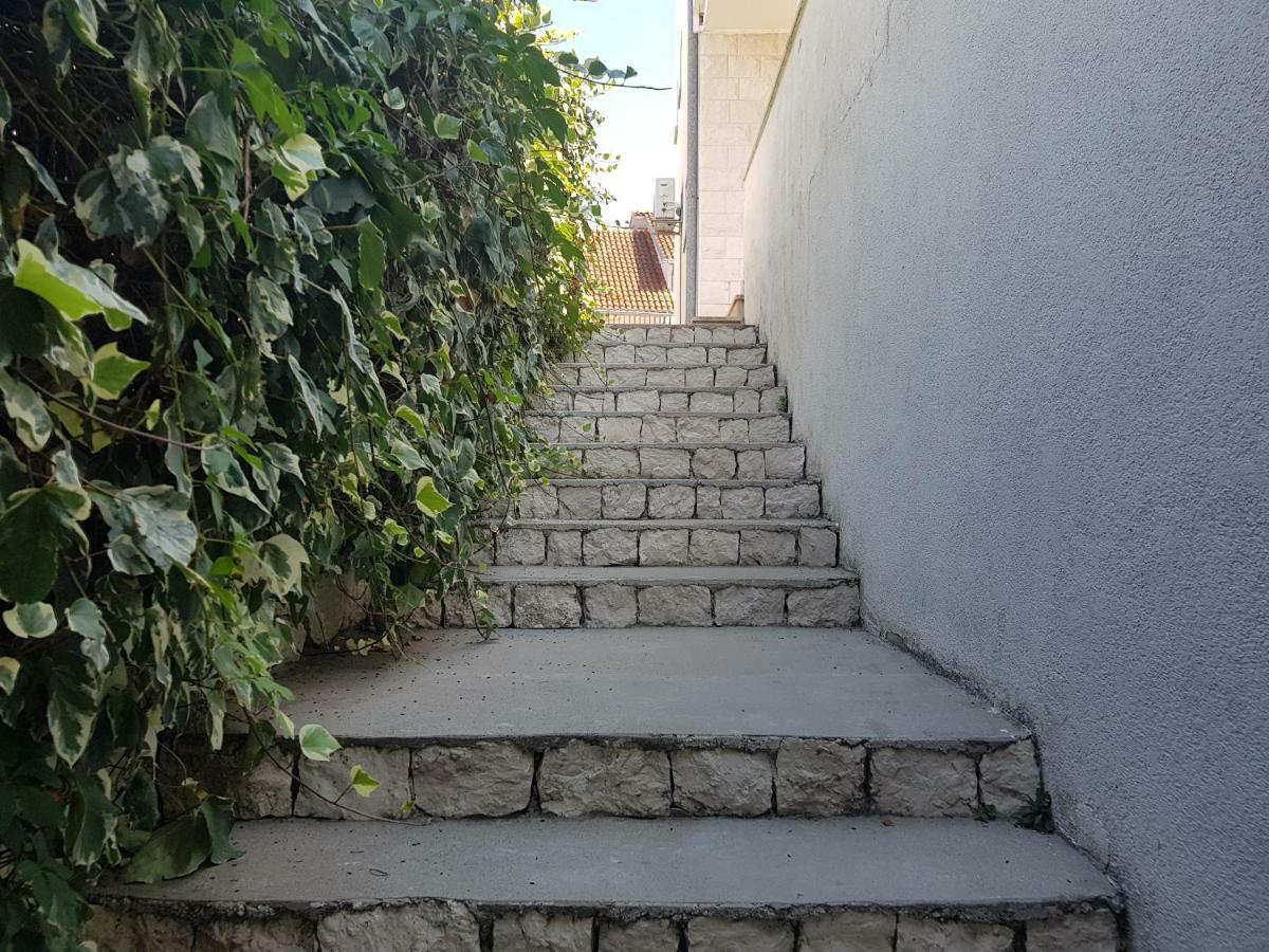 Villa Ante Apartments Blace Ngoại thất bức ảnh